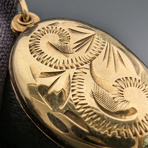 1987年 英国ヴィンテージ 9ctゴールド オーバル型ロケットペンダント ネックレス